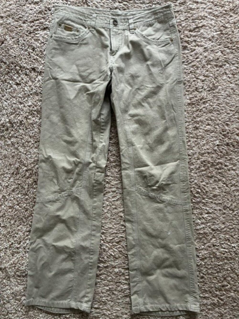 Kuhl women's utility pants, size 8. Tan/beige color, in excellent condition!